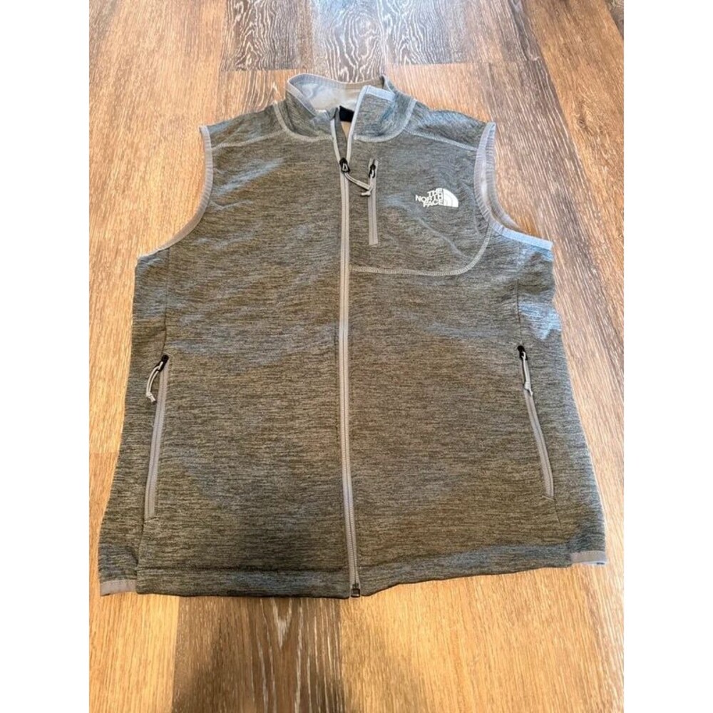The North Face vest men’s small